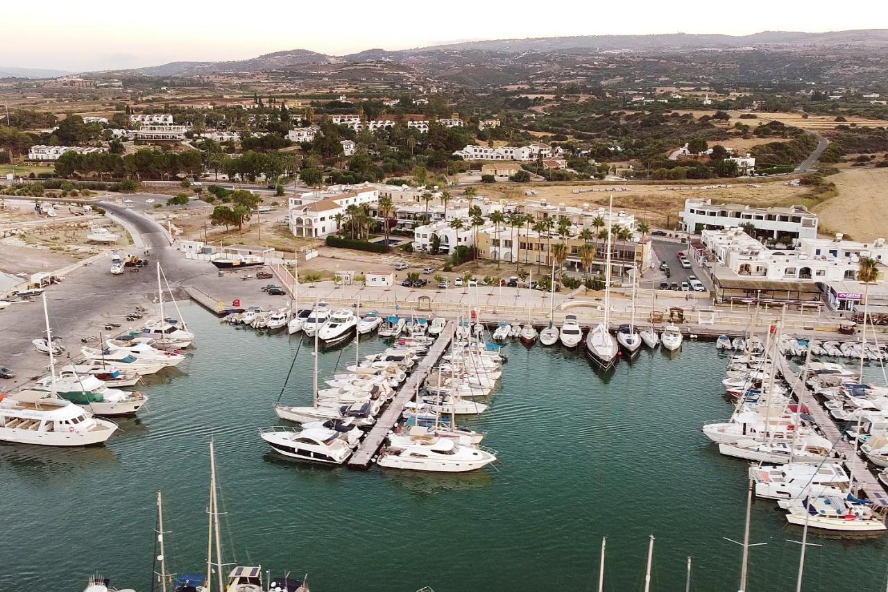 Апартаменты Latchi Marina View Полис Экстерьер фото